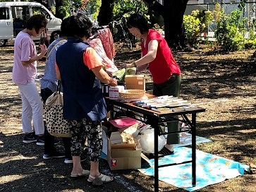 フリーマーケット