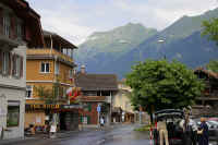 0706brienz900p3.JPG (144983 oCg)