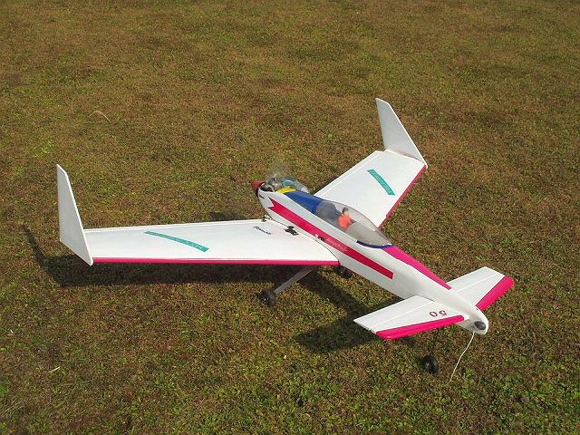 先尾翼機
